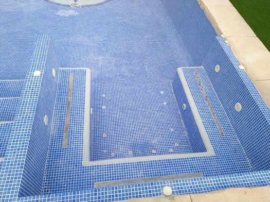 Mantenimientos Tu Jardín limpieza piscina